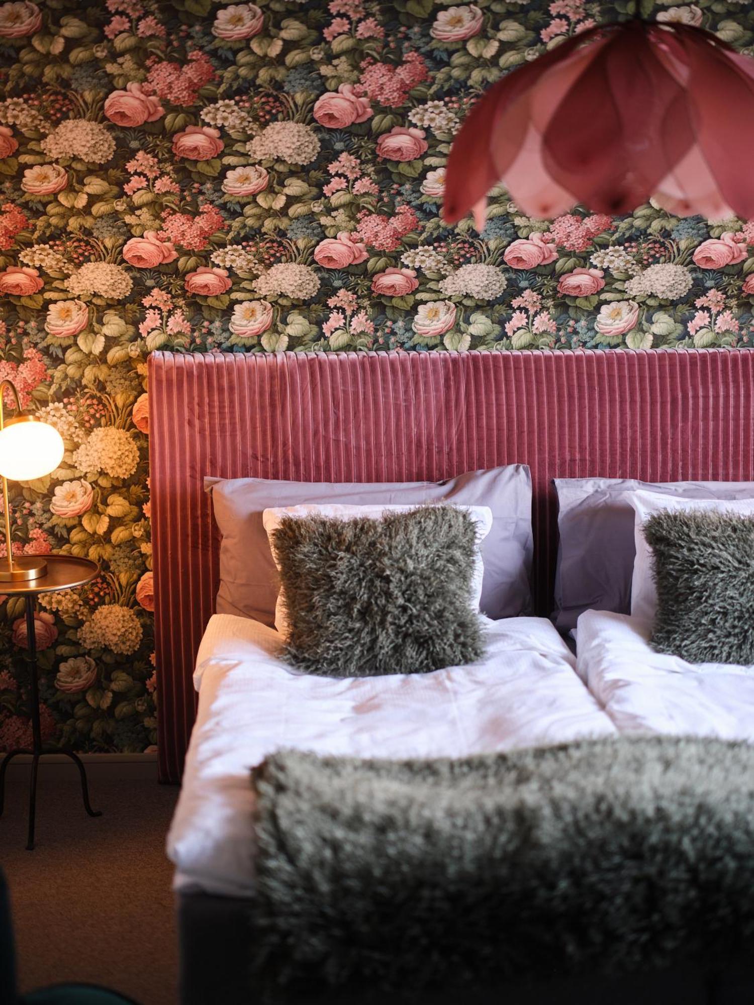 Haga Hotell & Bistro Hillerstorp Eksteriør bilde
